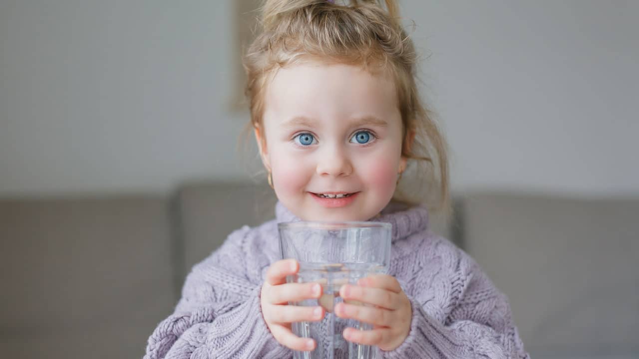 5 Reasons Your Family Should Be Drinking More Water